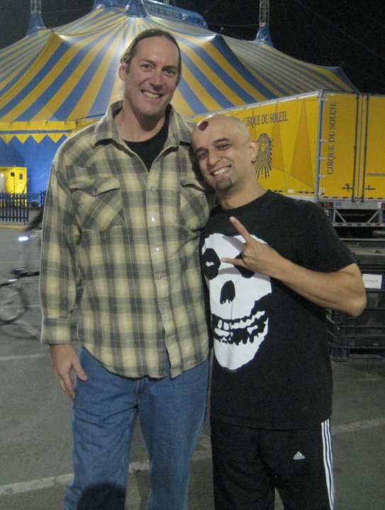 Eshan Khadaroo mit Danny Carey